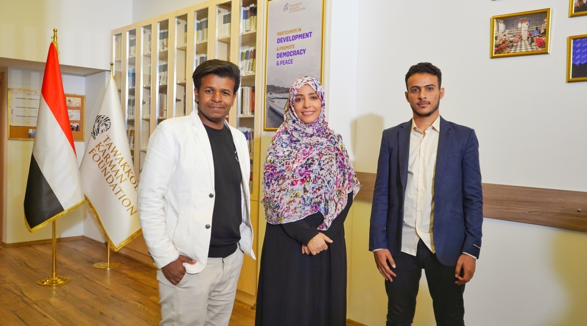 Tawakkol Karman Vakfı, Yemenli Kur’an Kârileri İbrahim el-Cundi ve Bilal el-Agberi’yi Onurlandırdı