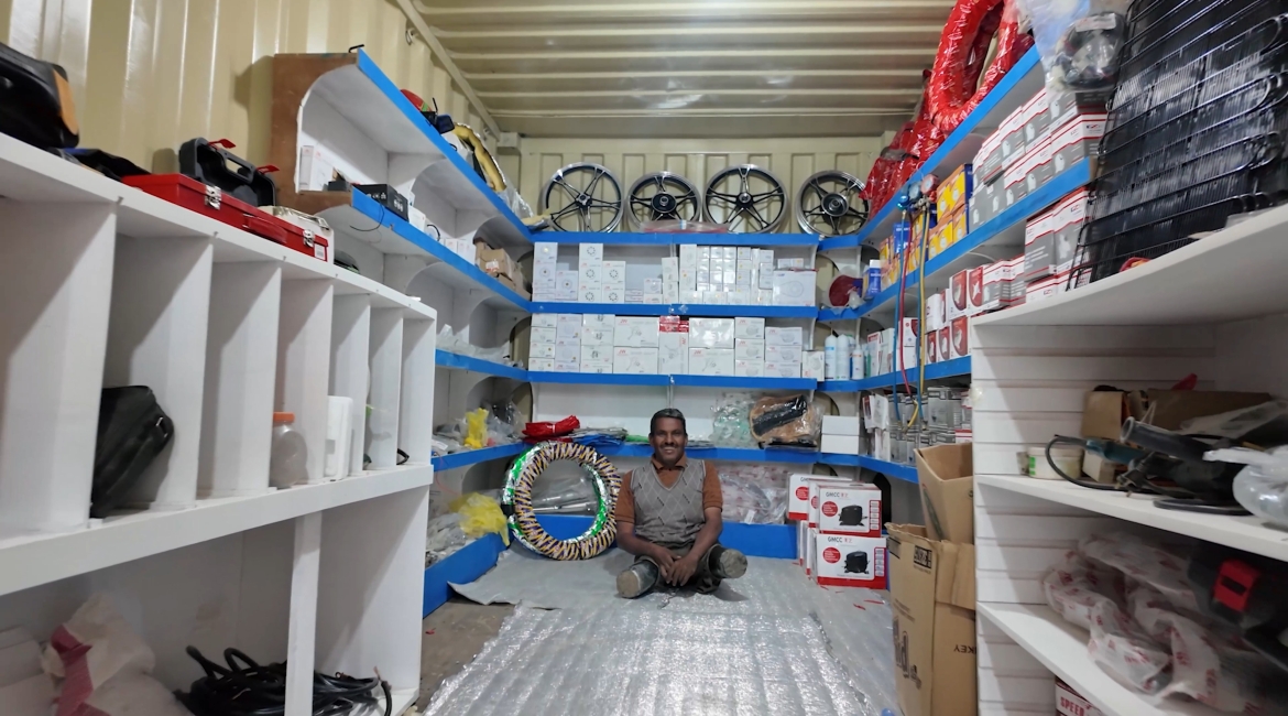 Tavakkol Karman Vakfı, çocuk yaşta hastalık nedeniyle engelli kalan bir mühendise Şebve’de kendi projesini kurma imkânı sağladı